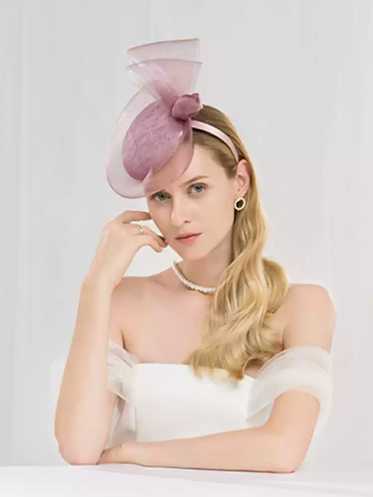 Elegant Lavender Purple Fascinator with Sculptural Ribbon Design - Hair Fascinators