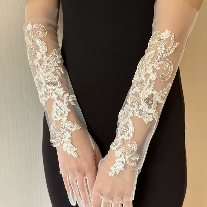 Vintage-Inspired Crystal-Embellished Floral Lace Bridal Gloves