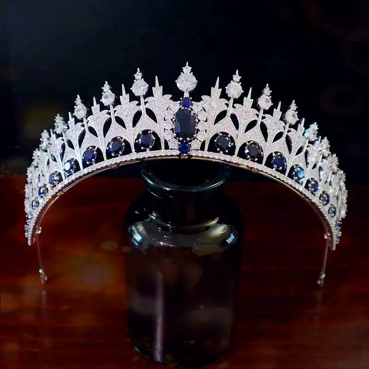 Luxurious Bridal Tiara Silver Crown – Bridal Headpiece for Wedding