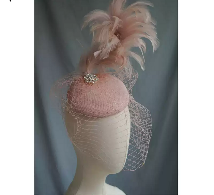 Vintage-Inspired Pink Feather Fascinator - Cocktail Hat with Veil