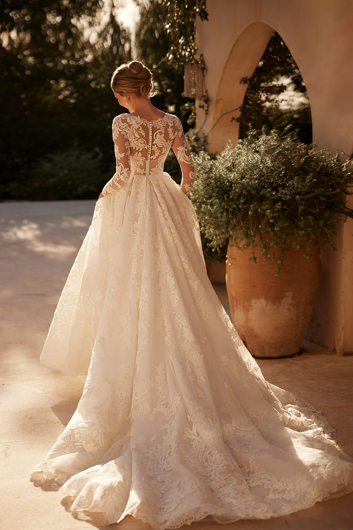Long Sleeve Wedding Dress with Illusion Lace Bodice – Vintage Ball Gown Wedding Dress with Crew Neckline Plus Size