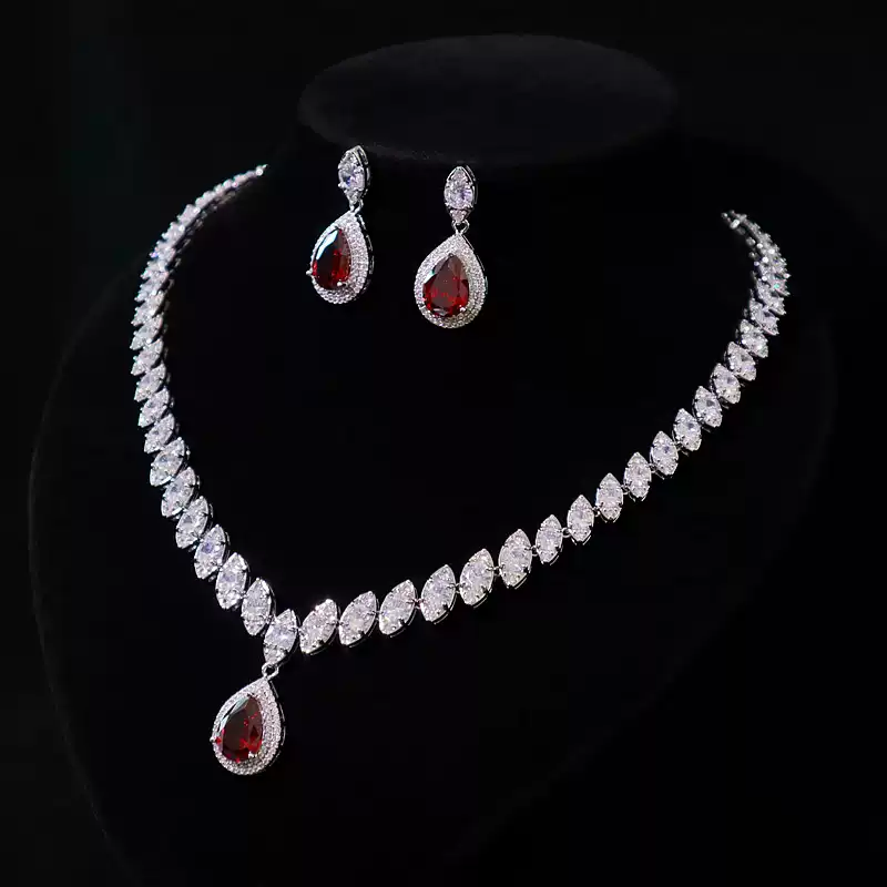 Elegant Red Zircon Necklace and Earrings Set – Burgundy Jewelry Set