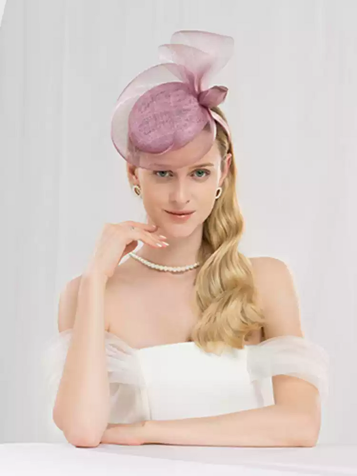 Elegant Lavender Purple Fascinator with Sculptural Ribbon Design - Hair Fascinators