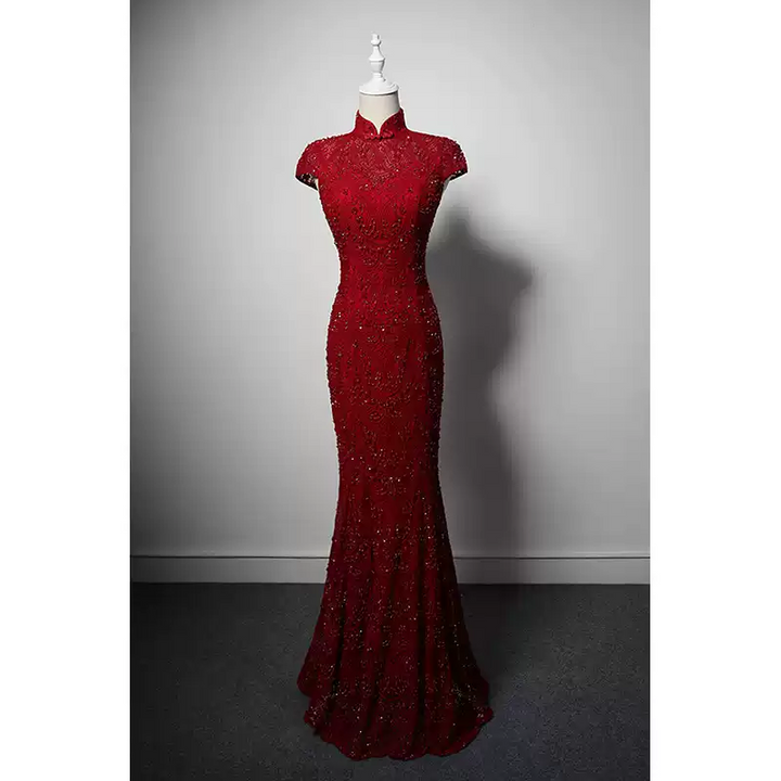 Luxury Red Cheongsam Dress with Lace and Beaded Detailing  – Elegant Red Evening Gown with Cap Sleeves Plus Size