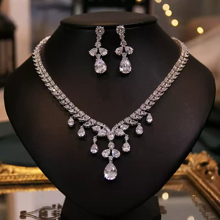 Teardrop Sonata – Crystal Bridal Necklace & Earrings Set