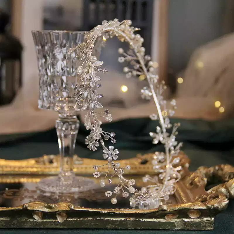 Golden Meadow – Pearl & Crystal Floral Halo Crown