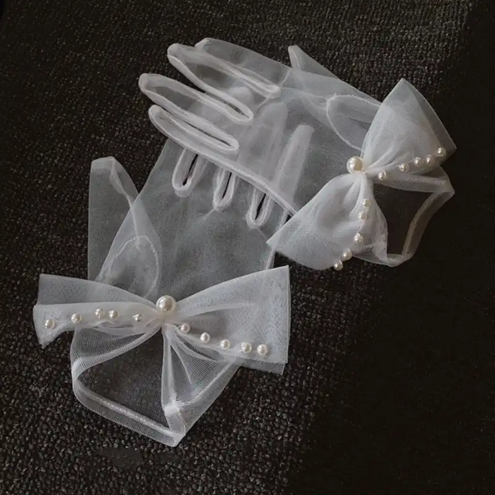 Vintage-Inspired White Tulle Bridal Gloves with Pearl-Embellished Bows