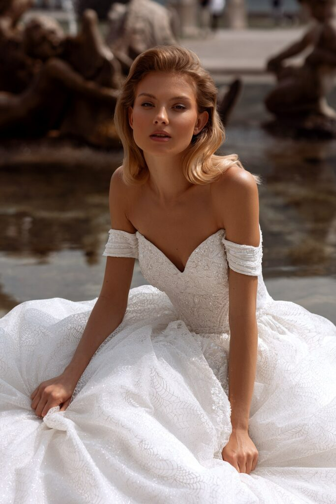 Lace Bodice Wedding Gown - Off Shoulder Wedding Dress - Fairytale Dress for Adult and Fairytale Style Dress Plus Size Custom made Lace Bodice Wedding Gown - Off Shoulder Wedding Dress - Fairytale Dress for Adult and Fairytale Style Dress Plus Size Custom made