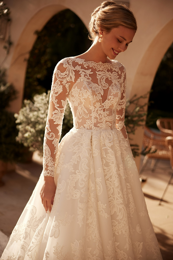 Long Sleeve Wedding Dress with Illusion Lace Bodice – Vintage Ball Gown Wedding Dress with Crew Neckline Plus Size