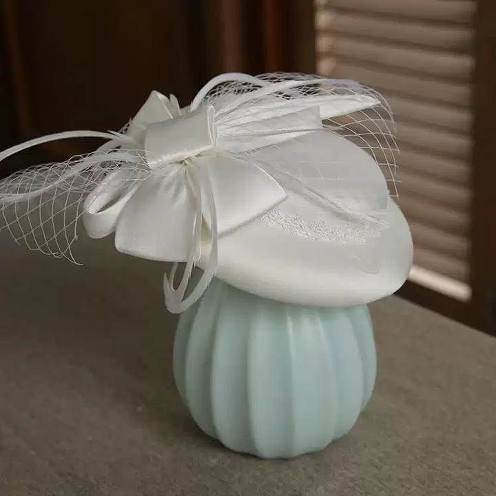 Vintage-Inspired White Bridal Fascinator - Vintage Bridal Hats with Bow and Veil