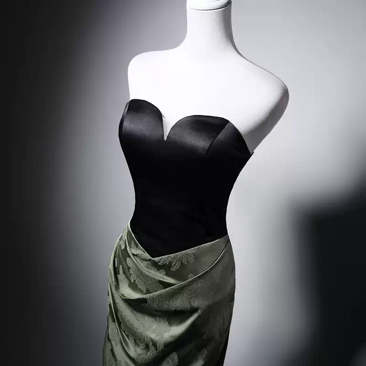 Designer Green and Black Strapless Evening Gown with Draped Skirt – Elegant Formal Evening Dress Plus Size