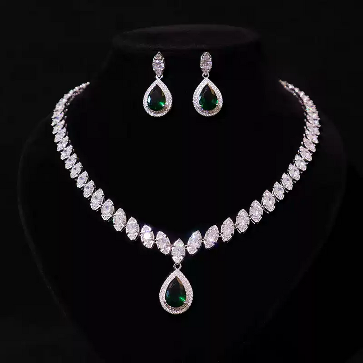 Elegant Red Zircon Necklace and Earrings Set – Burgundy Jewelry Set