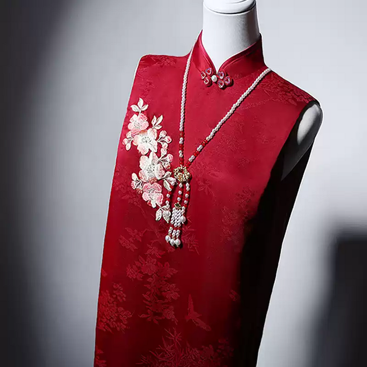 Red Cheongsam Dress with Embroidered Floral Details - Elegant Sleeveless Qipao Gown with High Neck Plus Size