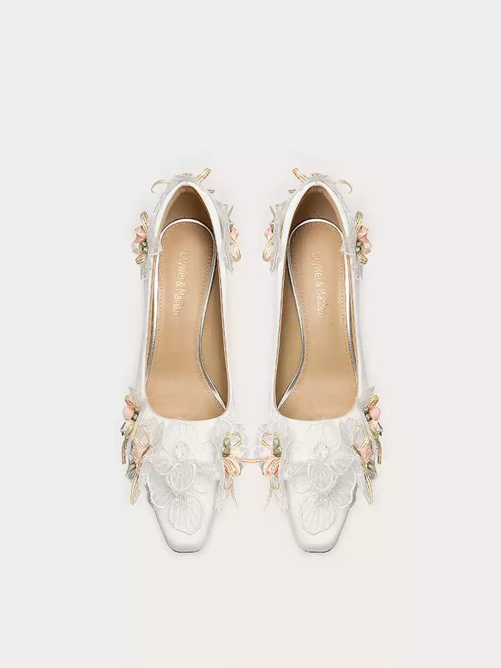 Vintage-Inspired White Bridal Chunky Heels with Floral Appliqués - Comfortable High Heels