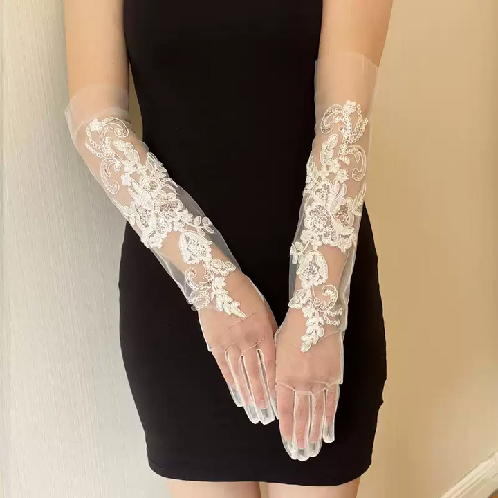 Vintage-Inspired Crystal-Embellished Floral Lace Bridal Gloves