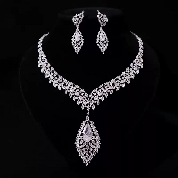 Luxurious Zircon Crystal Bridal Necklace and Earrings Set – Bridal Accessories Jewelry Set