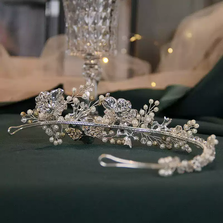Winter Bloom – Handcrafted Pearl & Crystal Floral Bridal Headband