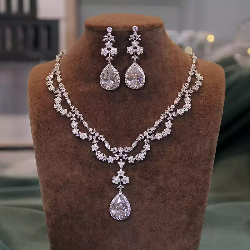 Luxury Zircon Necklace and Earrings Set – Elegant Bridal Jewelry Set