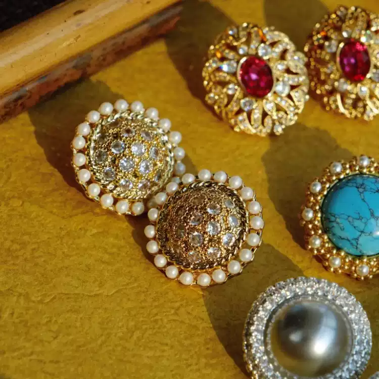 Crown of Hera – Handmade Vintage Pearl and Crystal Earrings – Hera