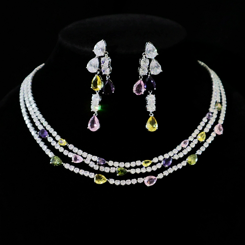 Luxurious Zircon Water Drop Necklace and Earrings Jewelry Set