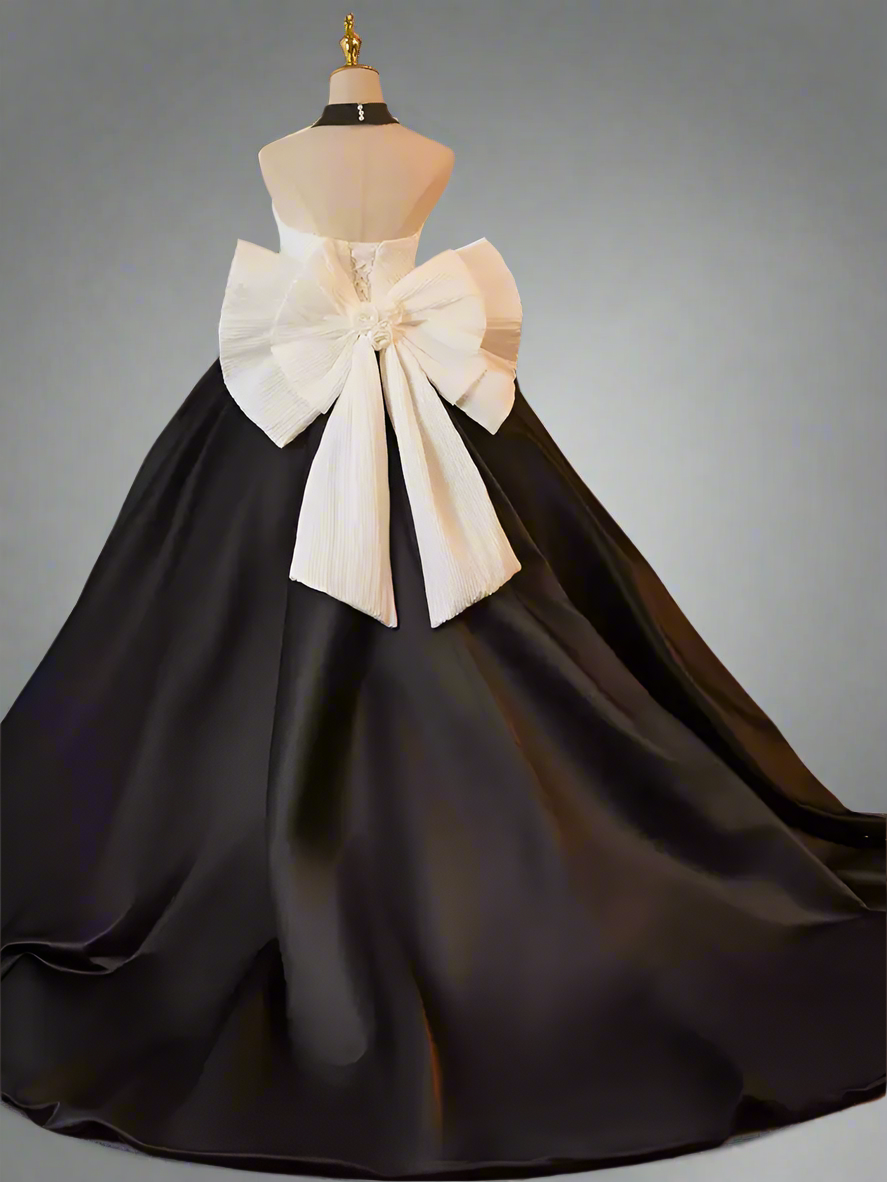 Gothic Black and White Ball Gown with Oversized Bow - Strapless Ball G WonderlandByLilian Gothic Black and White Ball Gown with Oversized Bow - Strapless Ball G WonderlandByLilian