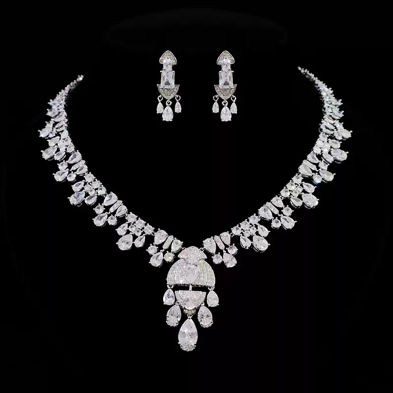 Luxurious Ruby Birthstone Necklace and Earrings Set – Elegant Jewelry Set