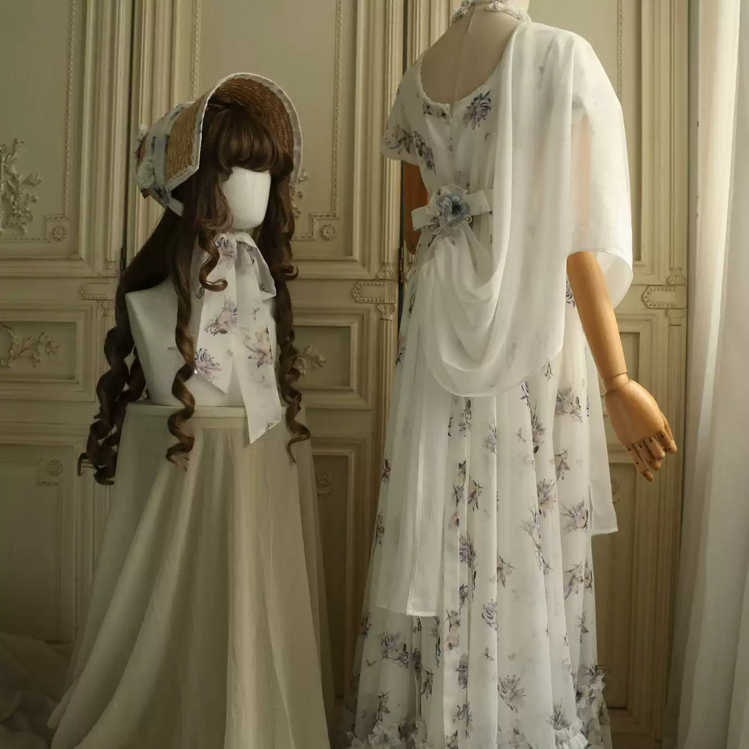 Floral Regency Era Dress in White Chiffon – Empire Waist Regency Gown with Puff Sleeves Plus Size