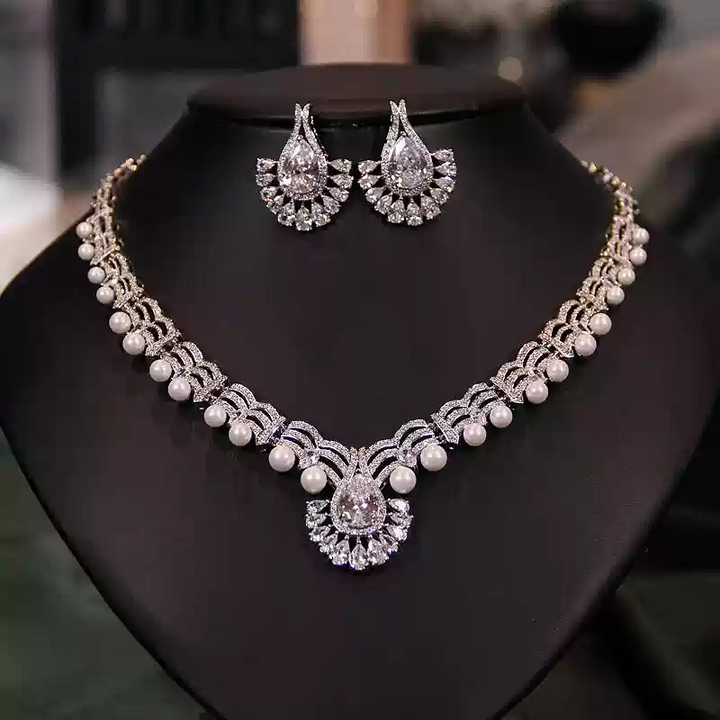 Ivory Court – Pearl Teardrop Bridal Necklace & Earrings Set