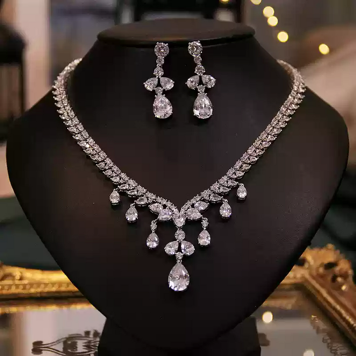 Teardrop Sonata – Crystal Bridal Necklace & Earrings Set