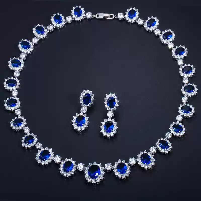 Scarlet Empress – Red Crystal Halo Necklace & Earrings Set