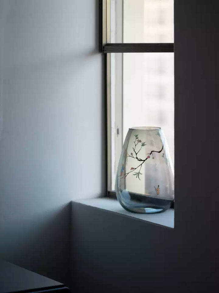Art Deco Italian Hand-Painted Transparent Blown Glass Vase with Ink-Style Design