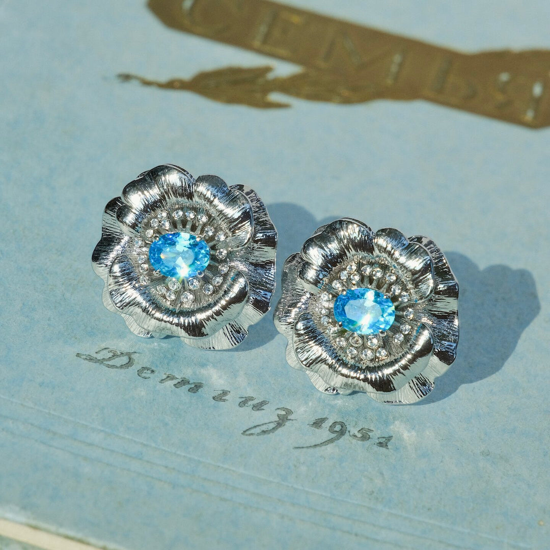 Moonlit Bloom – Handmade Vintage-Style Statement Earrings – Silver Rose