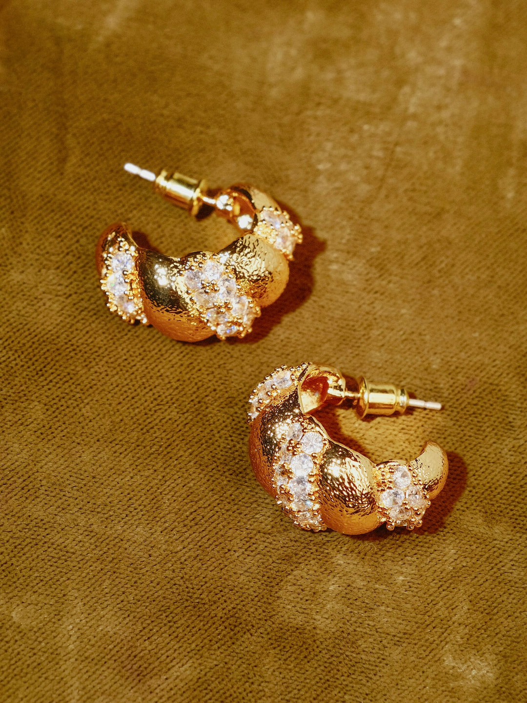 Golden Crescent – Handmade Vintage-Style Stud Earrings – Parisian Croissant