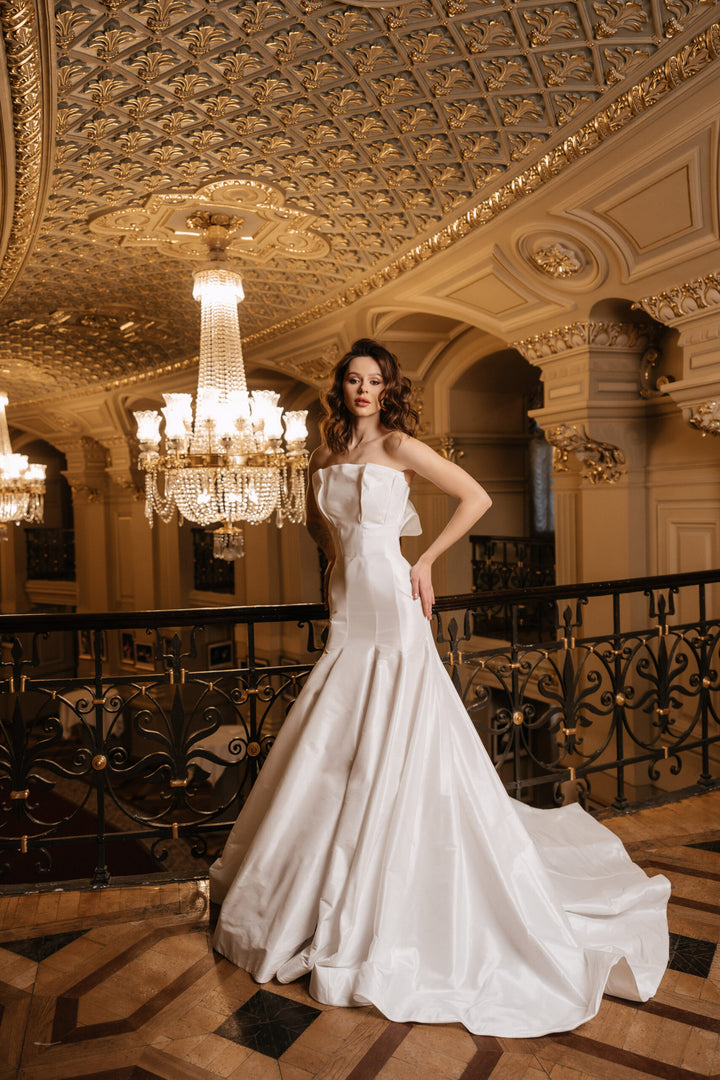 Ivory Mermaid Wedding Dress with Sleeveless – Fit Flare Wedding Dress with Satin Plus Size – SUSAN