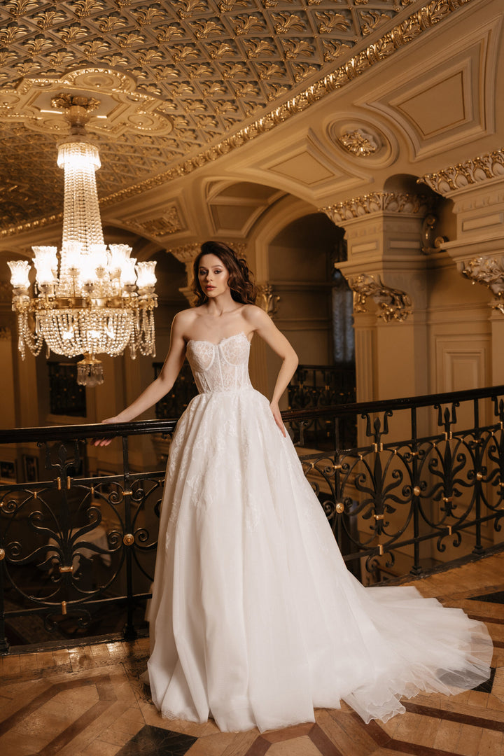 Ivory Lace A-Line Wedding Dress with Cape – Sleeveless Wedding Dress with Sheer Corset and Chantilly Lace Plus Size – JOSEPHINE