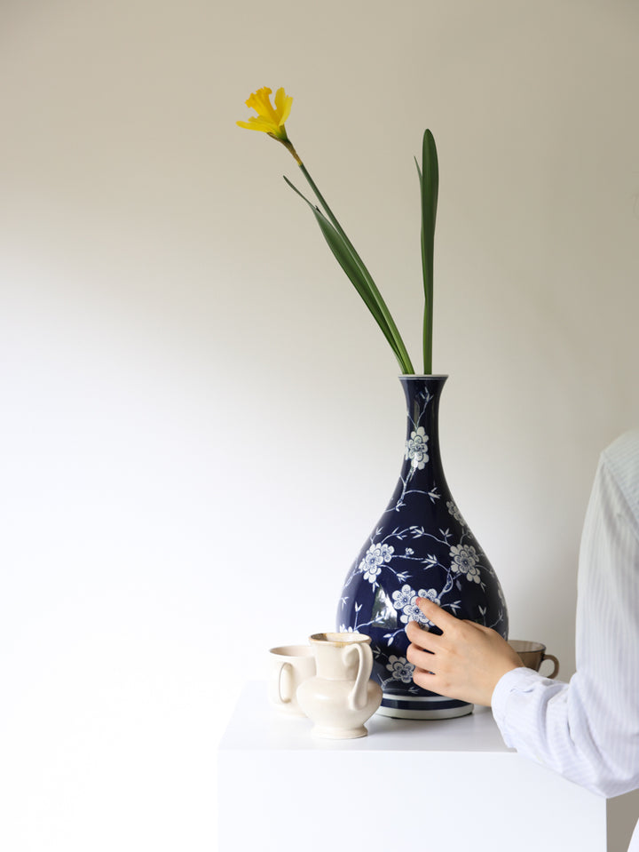 Oriental Handmade Blue and White Handmade Porcelain Vase with Phoenix and Plum Blossom Design