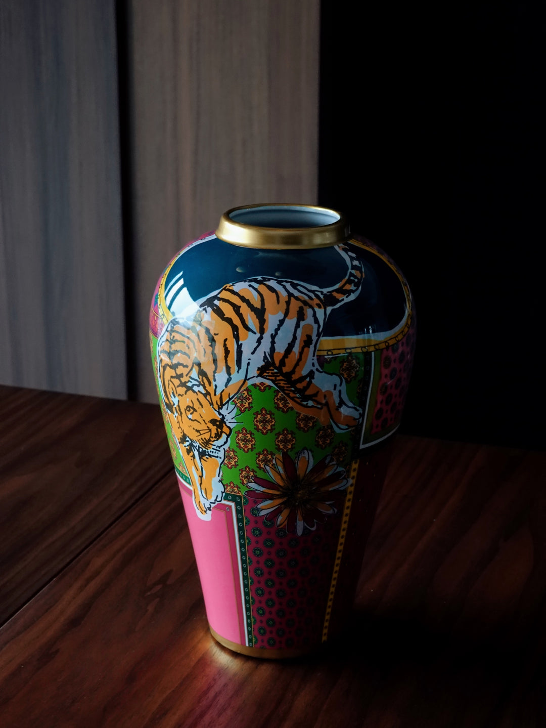 Baroque Inspired Italy Hand-Painted Porcelain Vase in Vibrant Colors with Gilded Accents Featuring Tiger Artwork