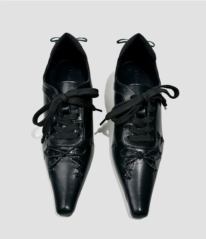 Vintage-Inspired Handcrafted Gothic Black Cowhide Leather Victorian Lace Up Shoes