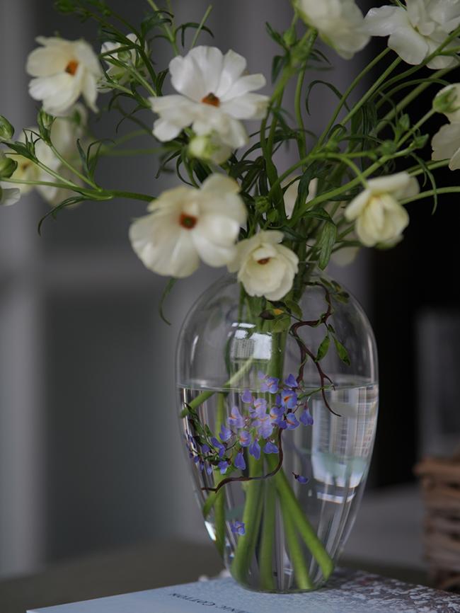 Art Deco Handmade Italian Blown Glass Vase and Glass Decor with Hand-Painted Wisteria Design