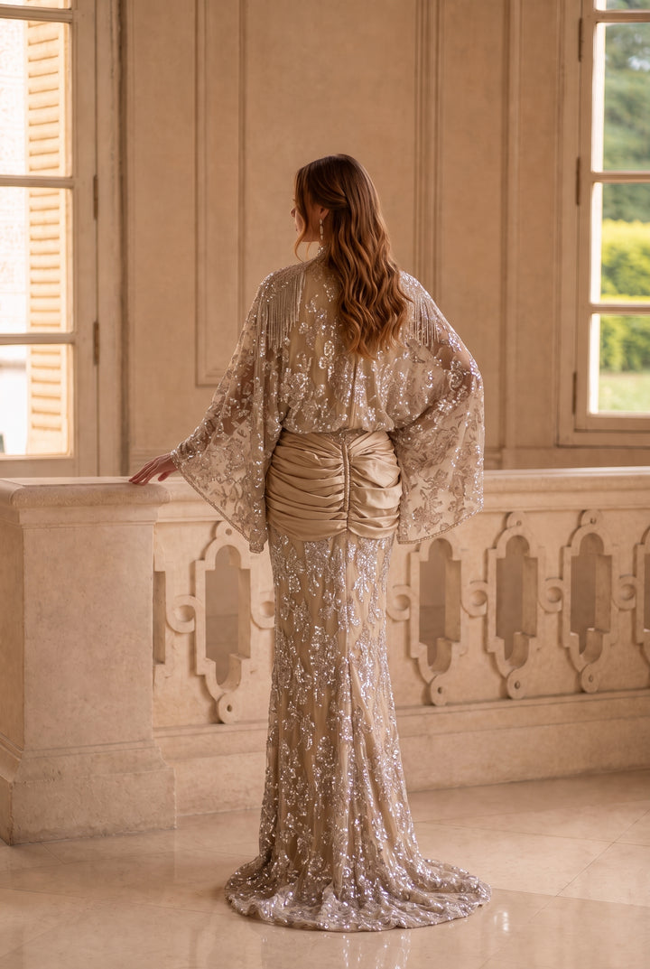 1920s Gatsby Champagne Lace Evening Dress – High Neck Long Sleeve Beaded Satin Gown with Draped Waist and Flared Sleeves Plus Size