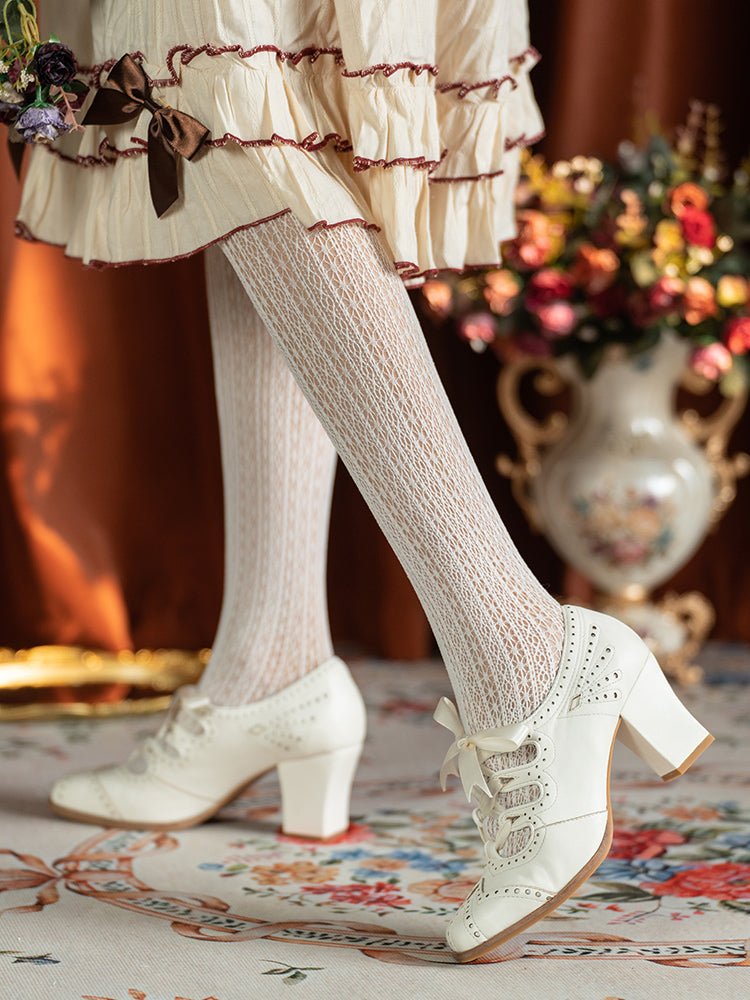 Handmade 1930s Art Deco-Inspired Oxford Heels Classic Lace-Up Design