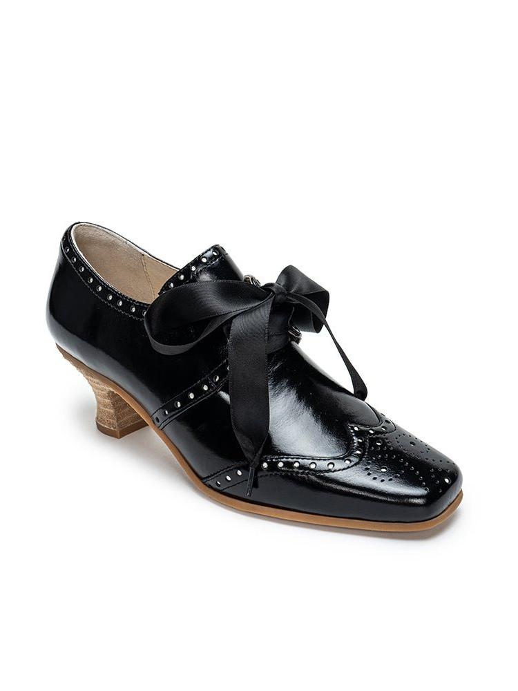 1930s Vintage - Inspired Patent Leather Lace - Up Brogues - Retro Low Heel Oxford Shoes - WonderlandByLilian