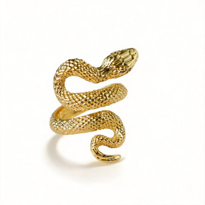 Serpent's Embrace – Handmade Vintage Snake Ring with Green Crystal Eyes – Vajit