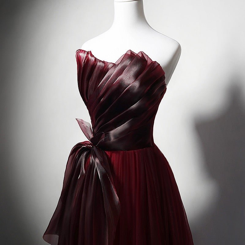 Gothic Strapless Burgundy Tulle Wedding Dress with Asymmetric Gauze Plus Size Size 0 / Red Gothic Strapless Burgundy Tulle Wedding Dress with Asymmetric Gauze Plus Size Size 0 / Red