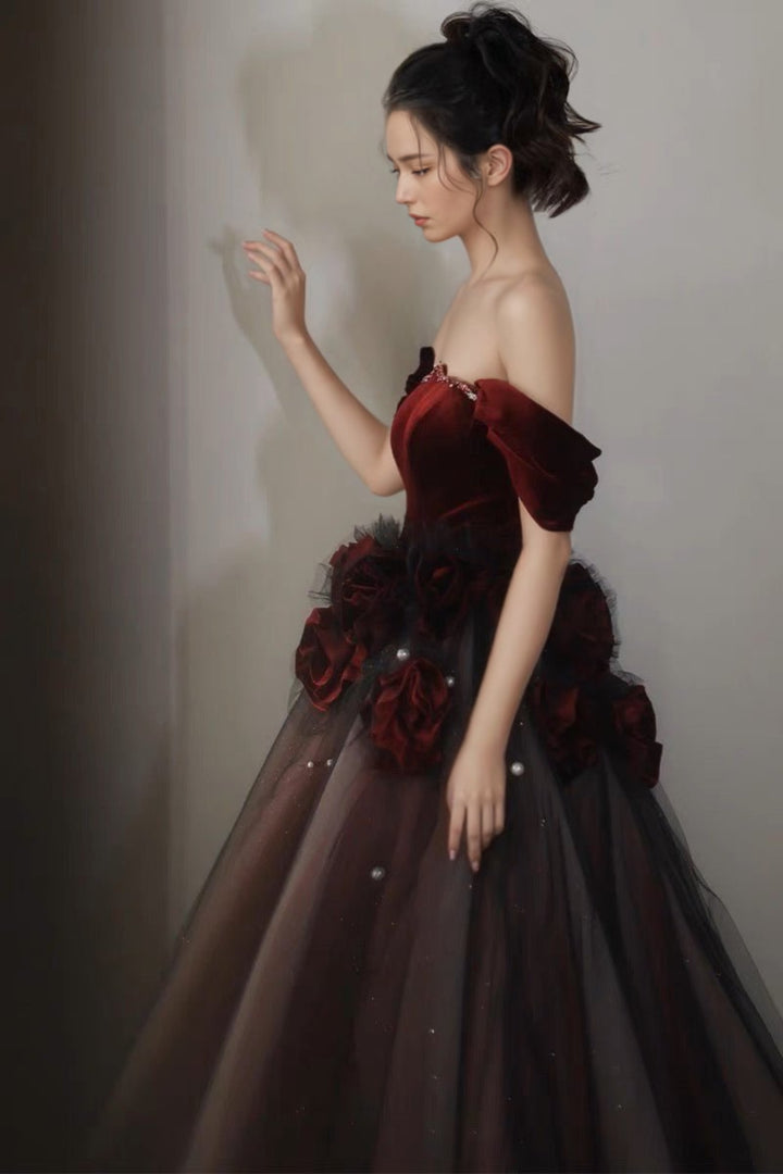 Gothic Black And Red Off Shoulder Ball Gown Wedding Dress With Rose Tulle Plus Size
