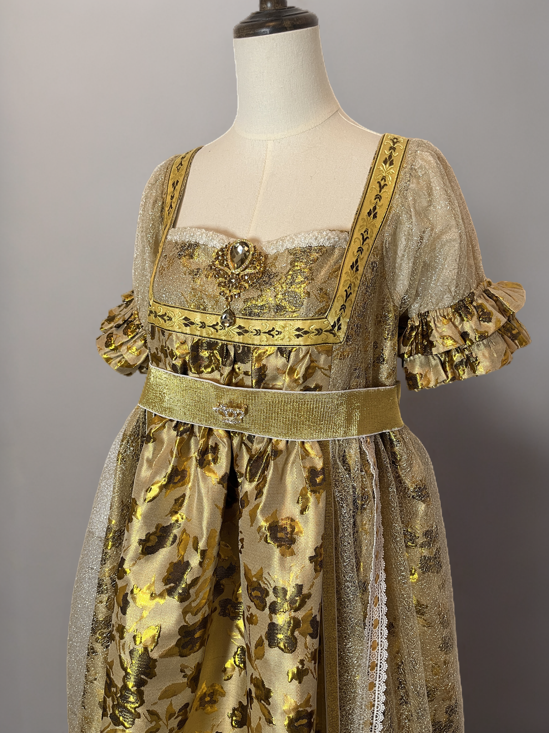 Rococo Sand Dress in Gold with Puff Sleeves and Empire Waist – Marie Antoinette Style Ball Gown Plus Size