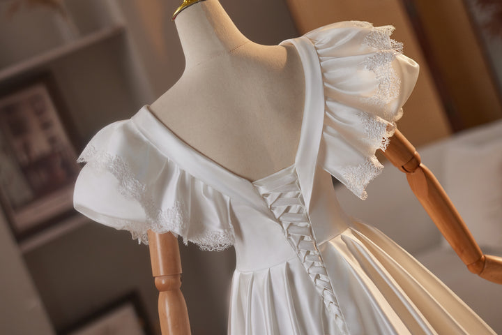 Retro Wedding Dress with Puff Sleeves – Simple Satin Wedding Dress with Ruffle Neckline Plus Size