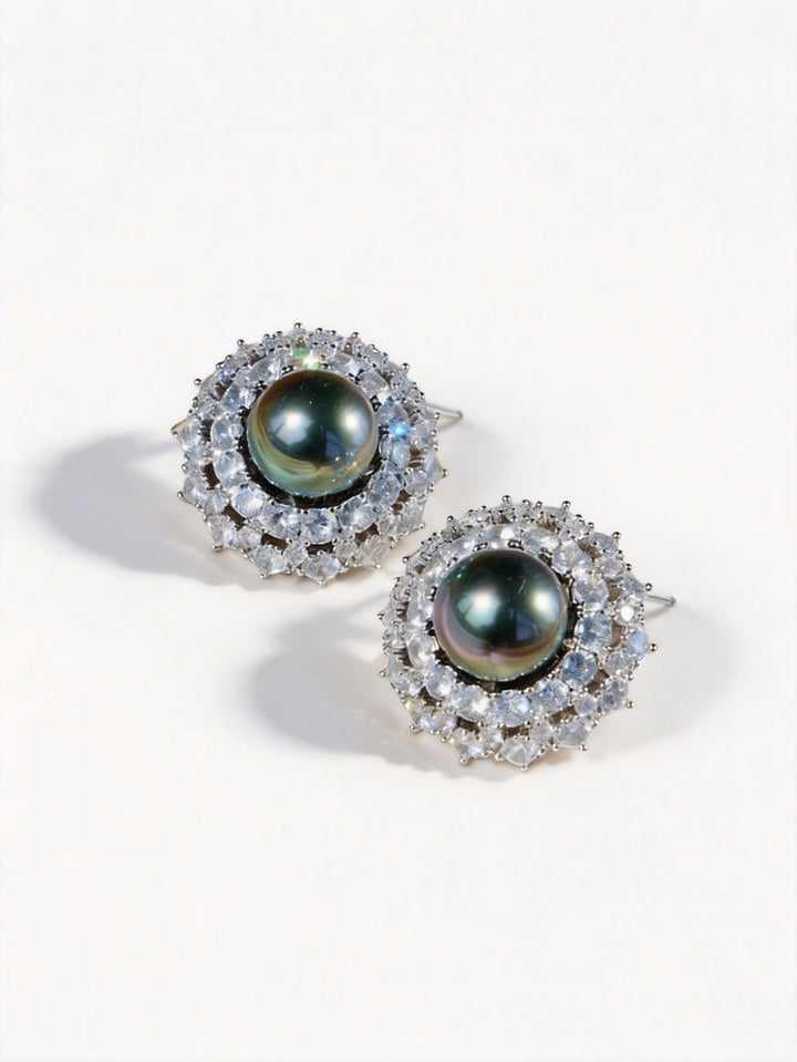 Midnight Crown – Handmade Vintage-Style Tahitian Pearl Halo Earrings – Royal Palace of Madrid