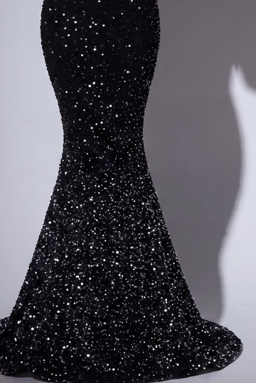 Black Sequin Mermaid Evening Gown with Strapless Sweetheart Neckline Plus Size