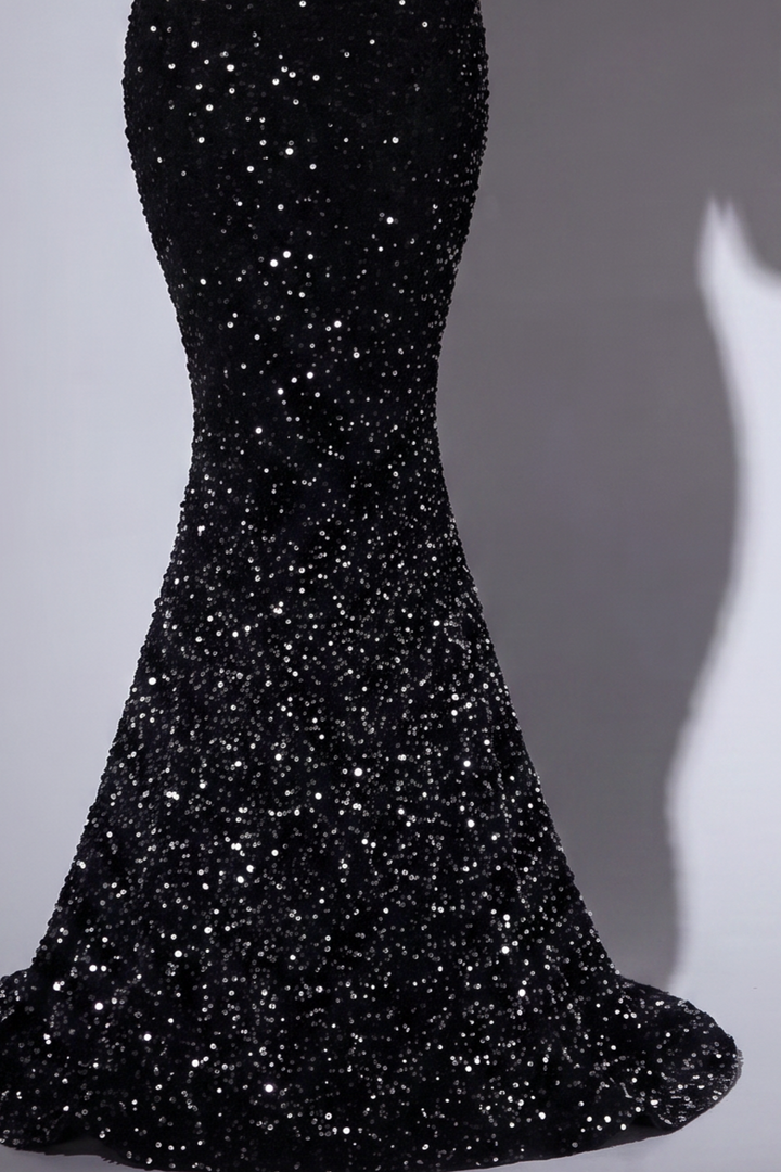 Black Sequin Mermaid Evening Gown with Strapless Sweetheart Neckline Plus Size